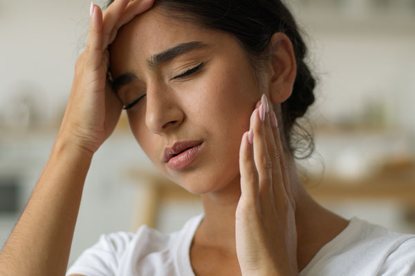 Emergency Dentist Vs  Oral Surgeons